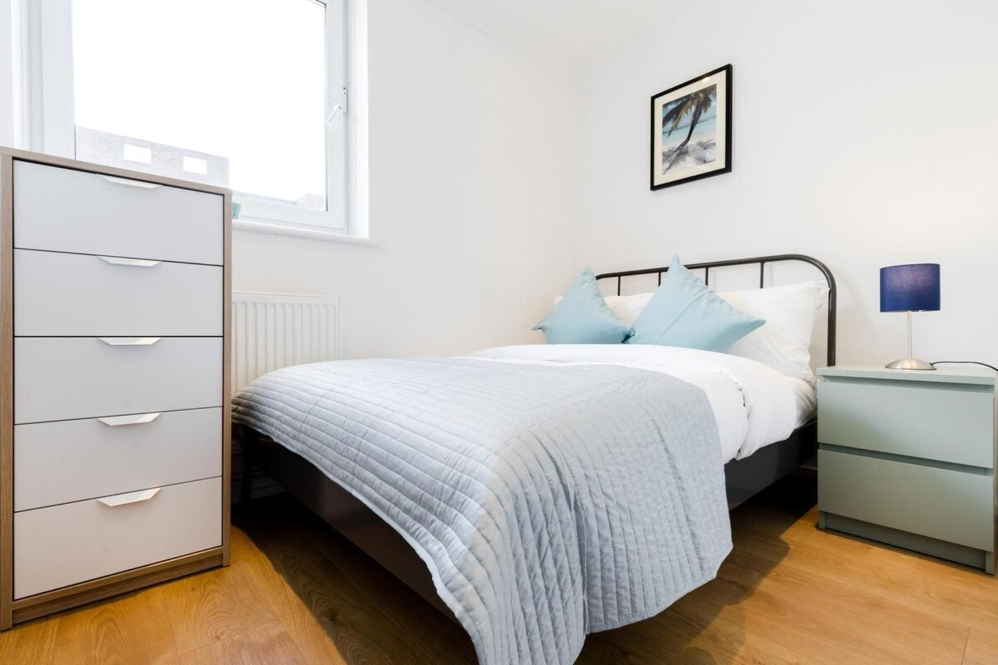 Appartamento Cosy 4 Bed In London- Sleeps 8