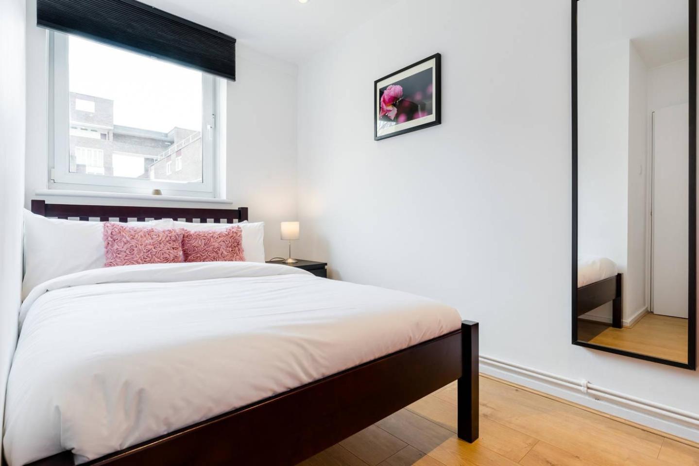 Appartamento Cosy 4 Bed In London- Sleeps 8 Londra
